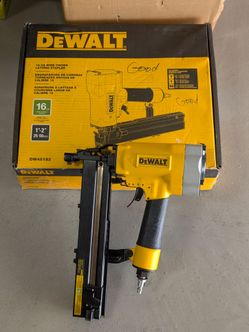 DEWALT Corded Pneumatic 16-Gauge 1 in. Crown Lathing Stapler