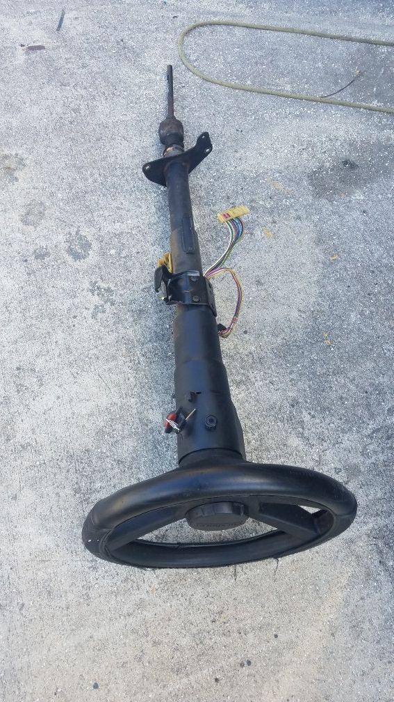 Chevy s10 steering column for Sale in Loxahatchee, FL OfferUp