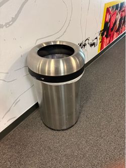 Metal trash cans for bussiness