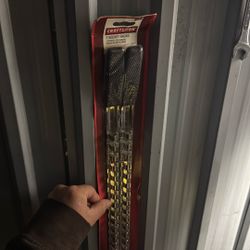 Socket Holder