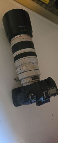 Exellent Working Condition  Canon 6d With 100-400 Lens made in Japan 
Two batterys and charge included 
Pick up in Sun Valley 
FREE CAMERA BAG WITH PU