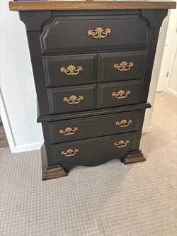 Cal king  master bedroom set