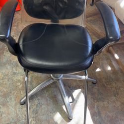 Hair salon chair