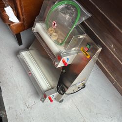 Commercial Pizza Dough Roller 