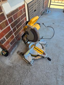 Dewalt 10" miter saw