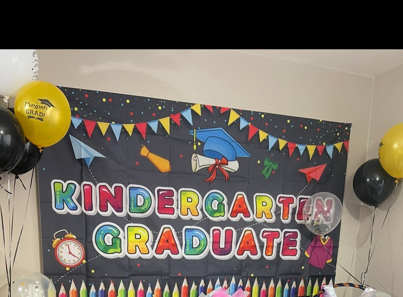 Kinder Grad Banner