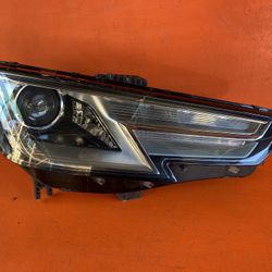 2017 2018 2019 Audi A4 Passenger Right Xenon Headlight OEM 8W0941006B