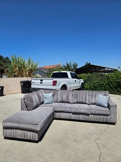 Gray Sectional Sofa 💥 Free Delivery 💥