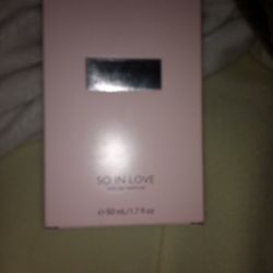 Victoria's Secret So In Love 1.7 Fluid Oz