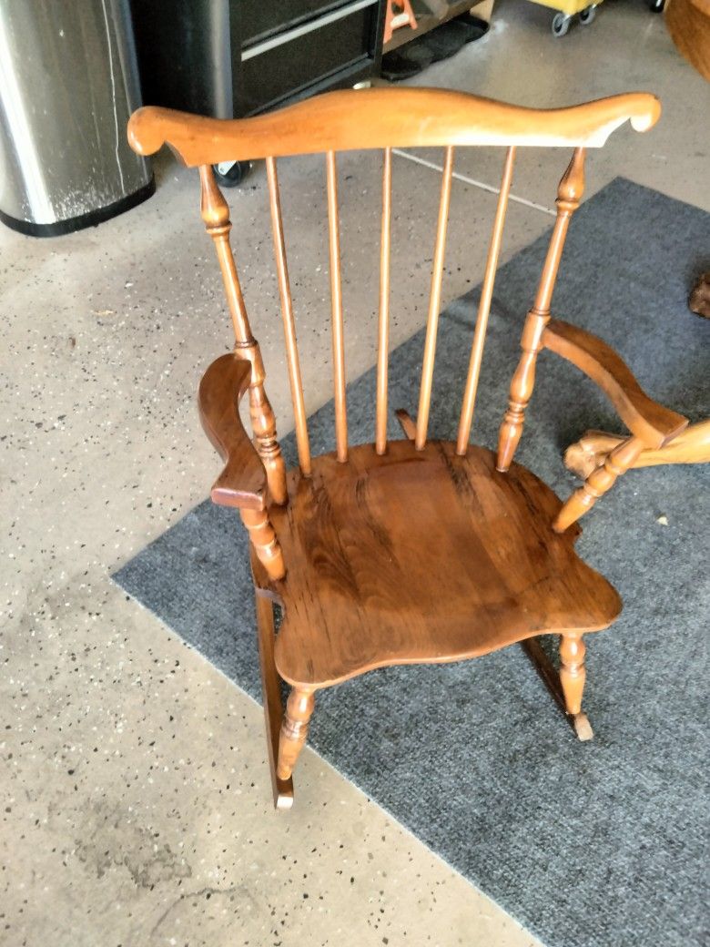 Kids Antique Rocking Chair Would Perfect