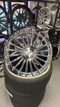 22” 5x108 and 5x114.3 and 265/35/22vogues on sale