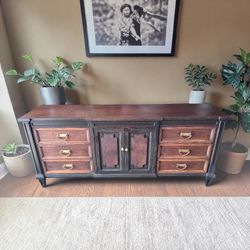 Thomasville 9 Drawer Dresser / TV Console – Professionally Refinished – Solid Wood – 77”