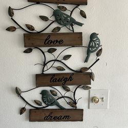 Wall Hanging Live Live Laugh Dream 