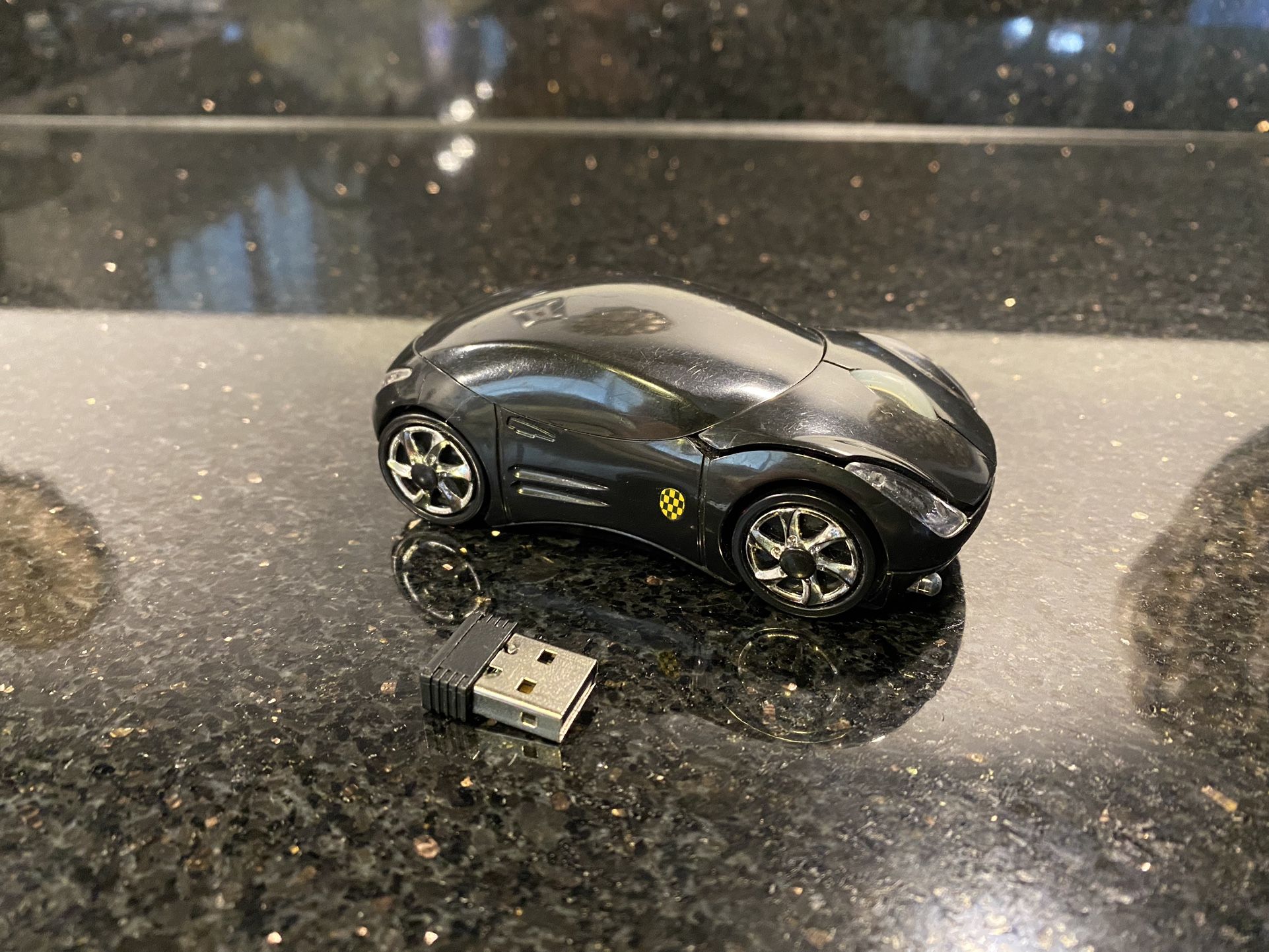 Sport Car Shape Mouse 2.4GHz Wireless Mouse 