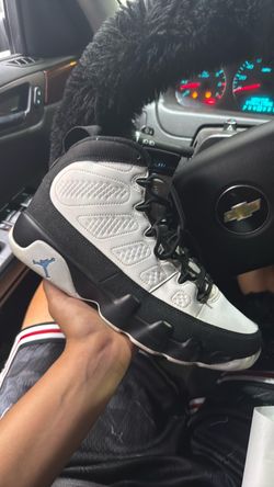 Air Jordan 9 Retro "University Blue" (UNC) size 9.5