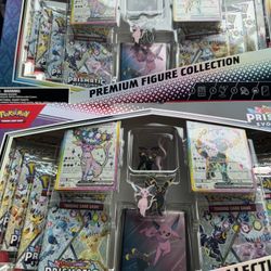 Prismatic Evolutions Premium Figure Collection