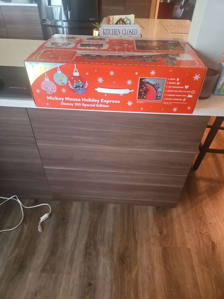 Christmas Mickey Mouse Holiday Express Train Set. Disney 100 Special Edition