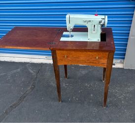 Vintage Sears Kenmore Sewing Machine with Wooden Cabinet Fully Serviced And Sewing Excelent