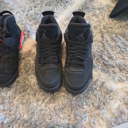 Air Jordan 4 Retro 'Black Cat' 