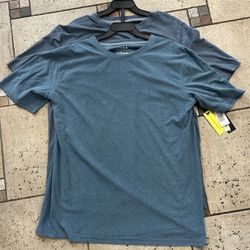 NWT Men's super soft T-Shirt 2 pack size L