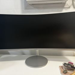 Samsung 34” Curved Monitor White/Silver