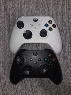 Xbox Series Wireless Controllers