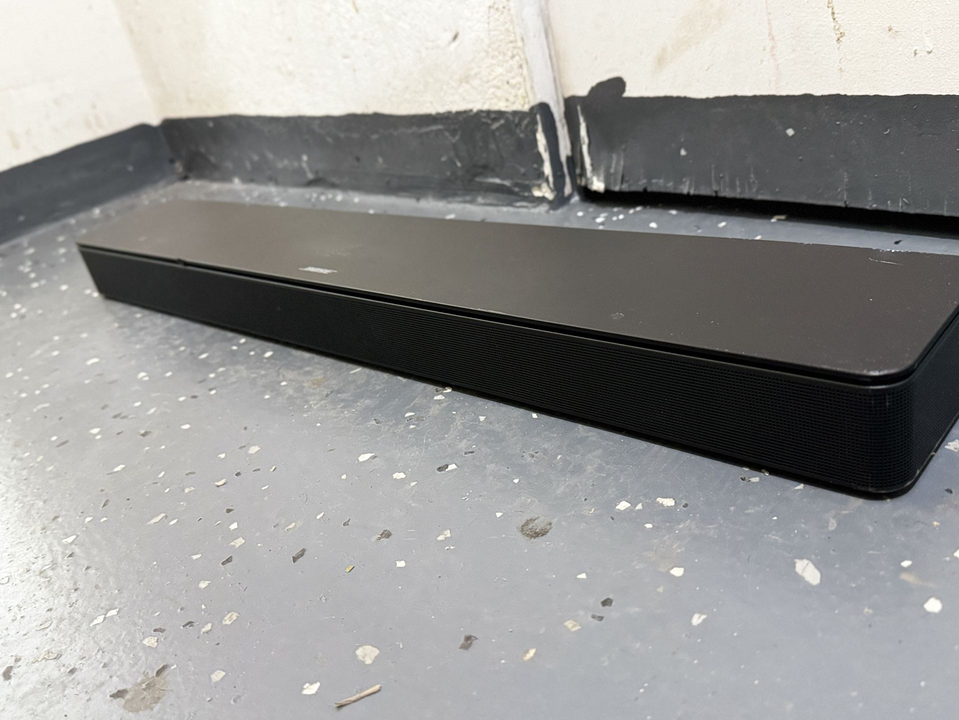 Bose Smart Soundbar 300 Smart Music System w/ Wifi Voice Assistant