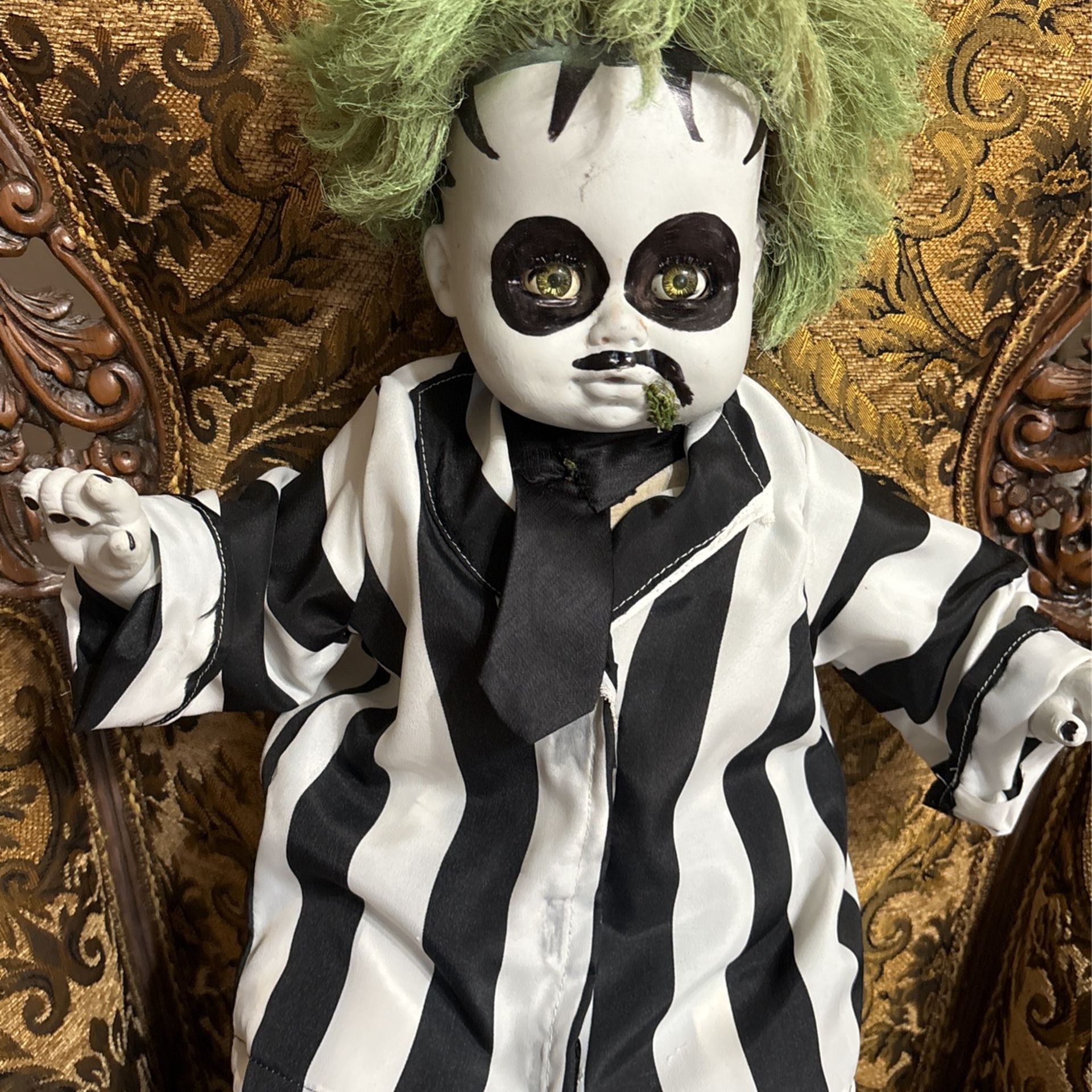 Customize  BABY SIZE BEETLEGUES  DOLL