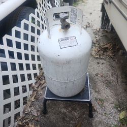 10 Gal. PROPANE  TANK 