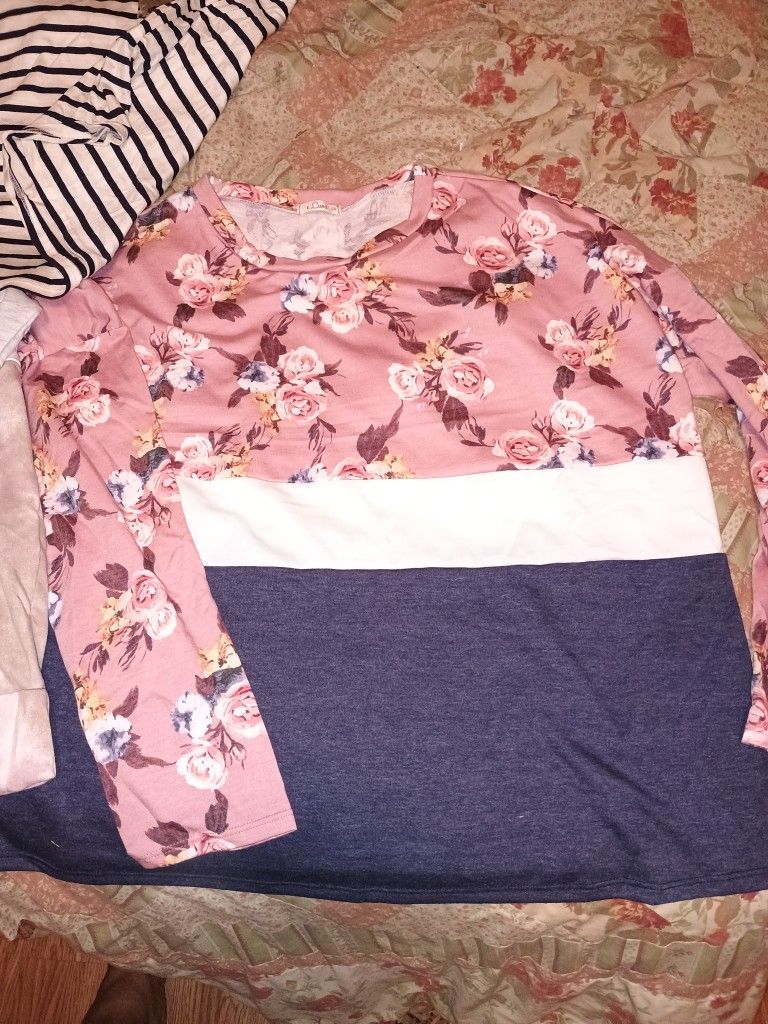 Woman's  Shirts