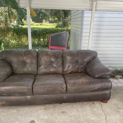 Free Couch 