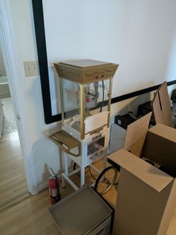 Popcorn machine