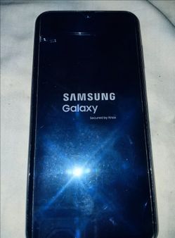 Samsung Galaxy A15 5G SM-A156U 64GB  ( No Cracks Works Great)