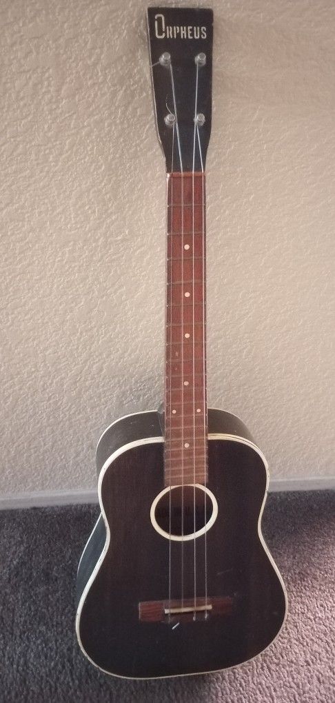 Orpheus Vintage Ukulele