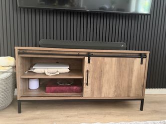Tv stand