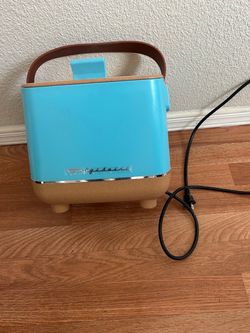 Plug in cooler