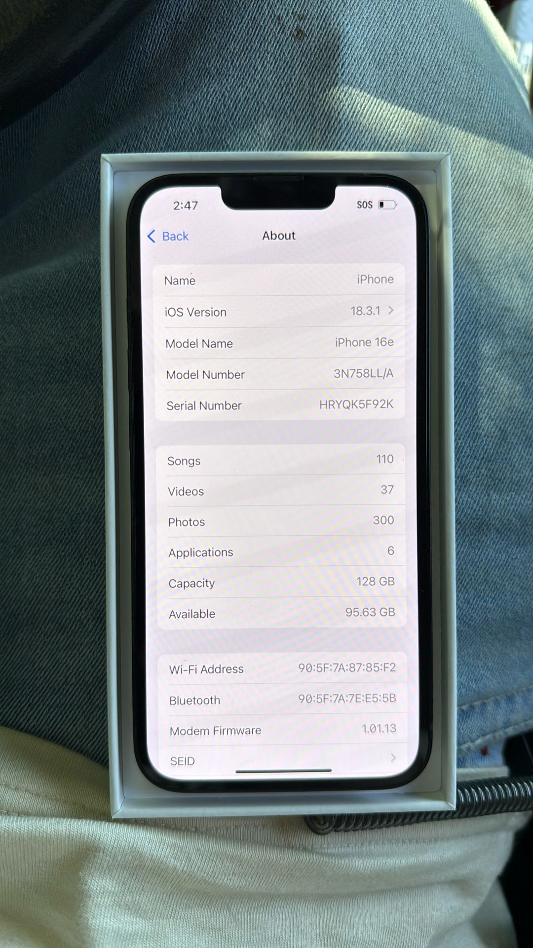 iPhone 16e