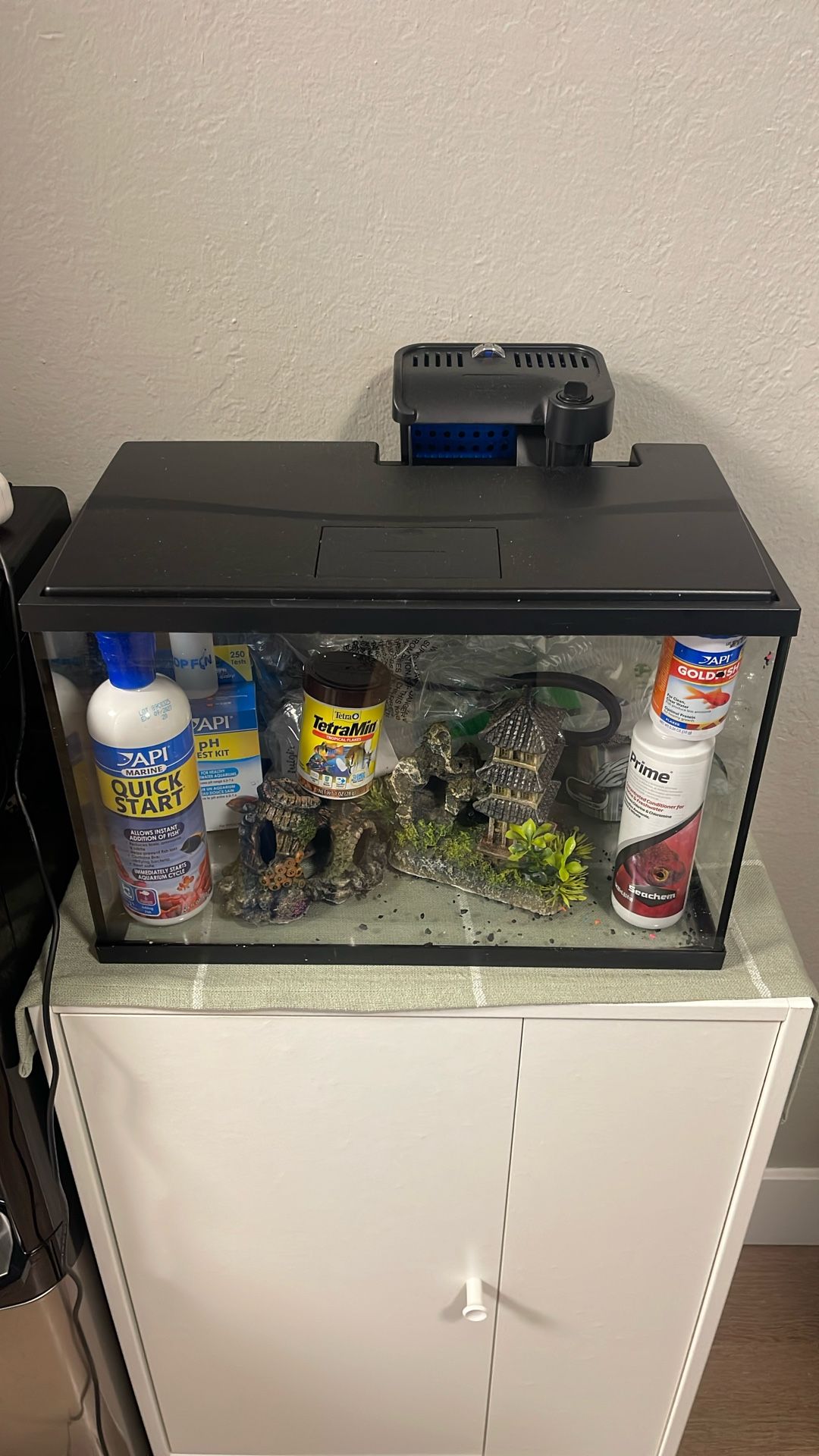 Fish Tank With Accessories