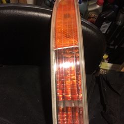 OEM Factory Acura Integra 94-95 Front left bumper turn signal