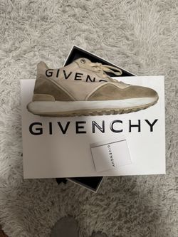 Givenchy Runner Sneaker