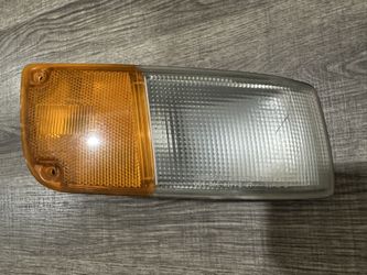 Nissan 300zx Corner Light Passenger Only (Right)