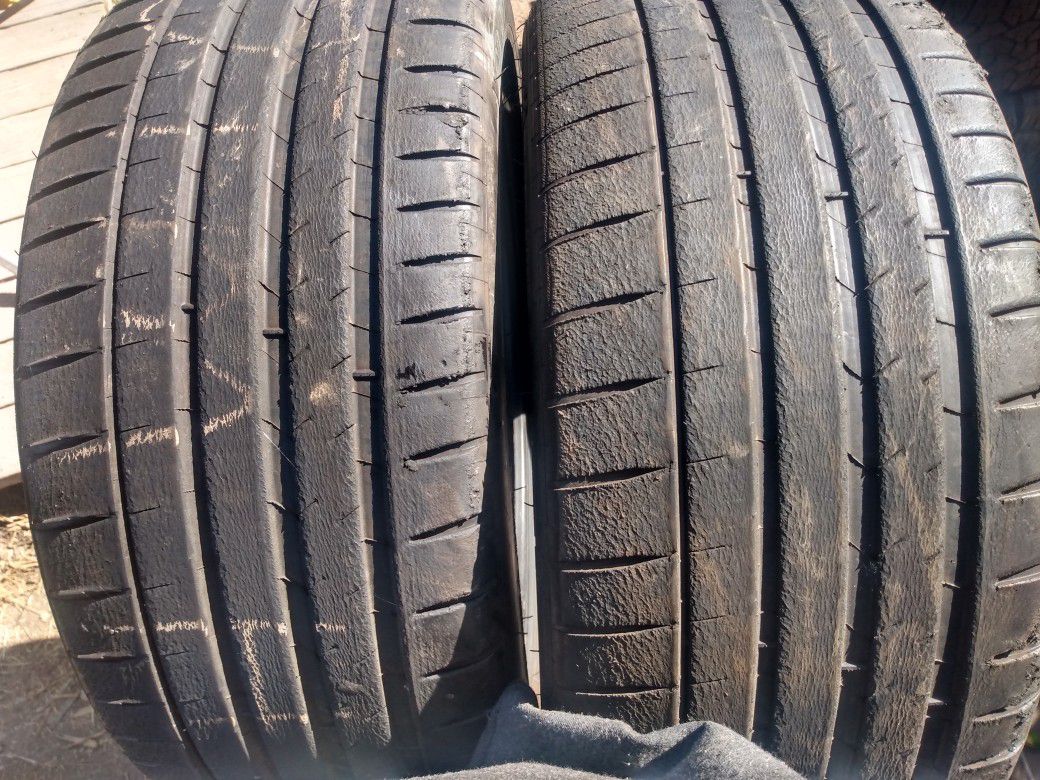 245-40-19 Michelin Tires