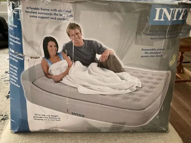 Queen Size Intex, Inflatable Mattress With Comfort Frame