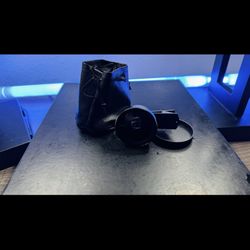 iPhone Lens Holder