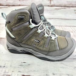 KEEN Womens  Circadia Mid Height Waterproof Hiking Trail Boot Shoes  Sz 9 