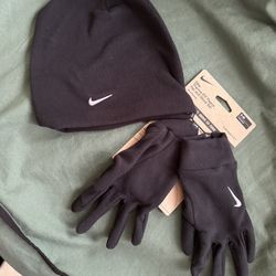 Nike Hat & Glove set 