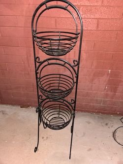 Fruit/veggie baskets