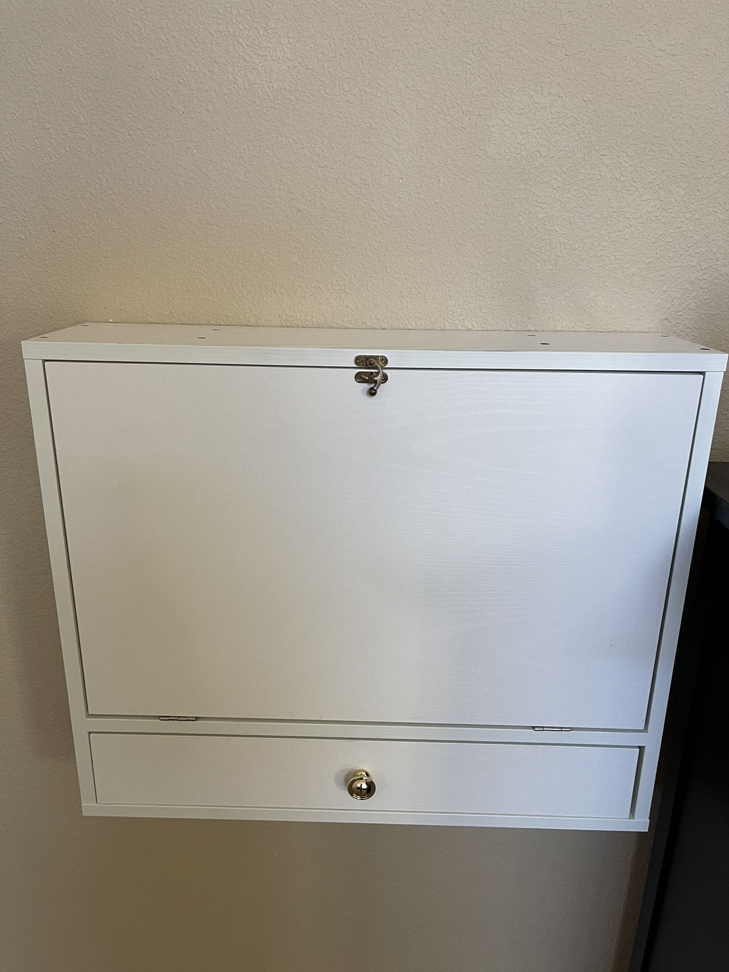 Hanging Desk