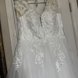 Wedding Dress 