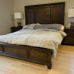 Brand New 7 piece king bedroom set- high quality wood